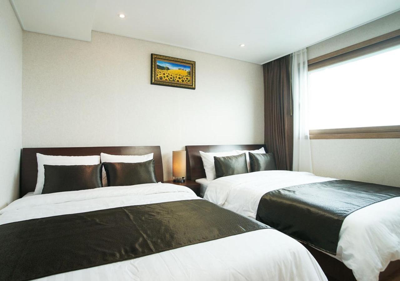 Iris Hotel Seogwipo Exterior foto
